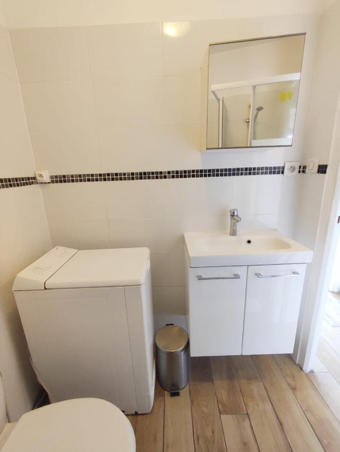Beau Studio A 1 Minute De La Plage Canet-en-Roussillon Kültér fotó